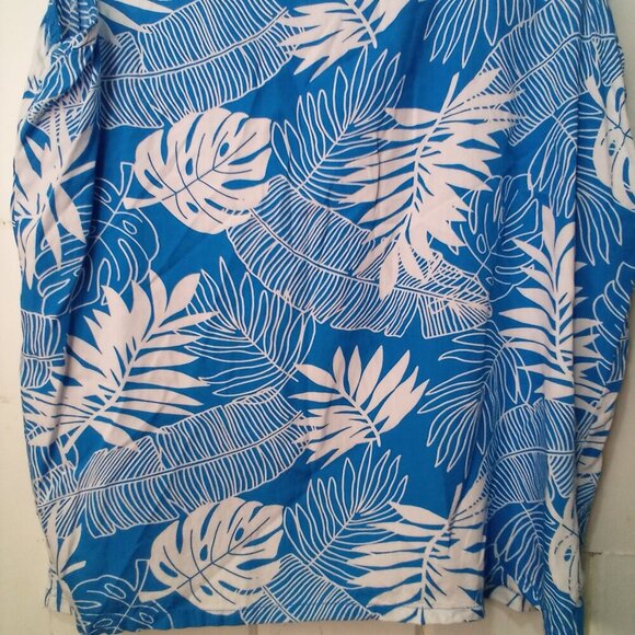 Makai Beach Hawaii Shirt Blouse Women L Sleeveless Tropical Leaves Blue White - Picture 15 of 16